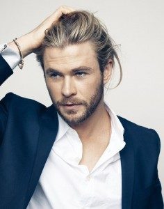 chris-hemsworth-236x300